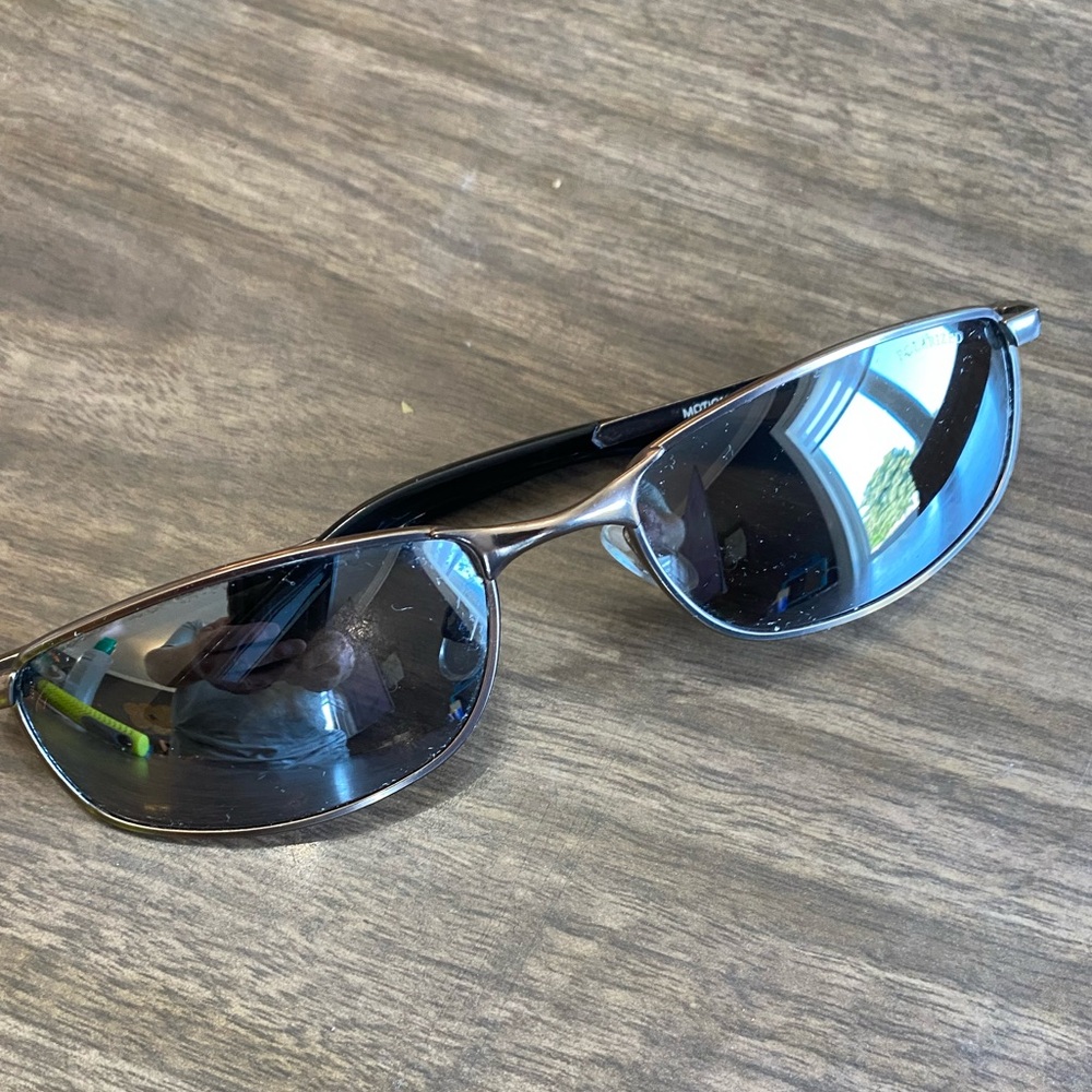 Foster grant sunglasses